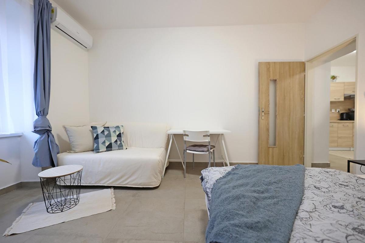 Apartamento Fara 3 Libice nad Cidlinou Exterior foto